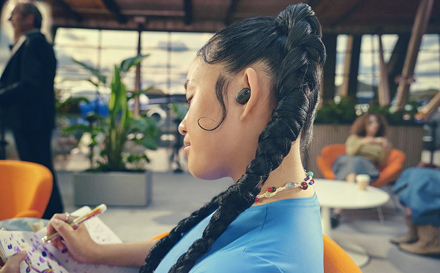 Adaptive noise cancelling with Smart Ambient