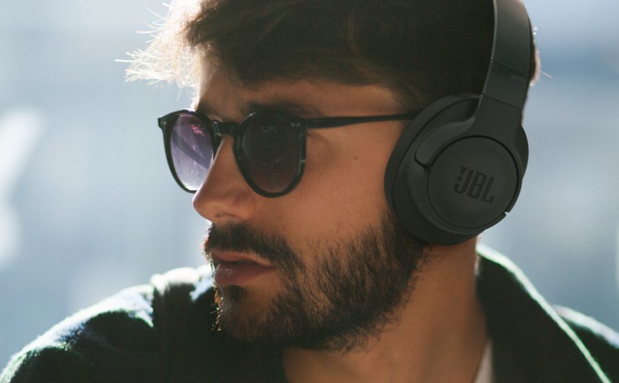 JBL TUNE 700BT Wireless Over Ear Headphones