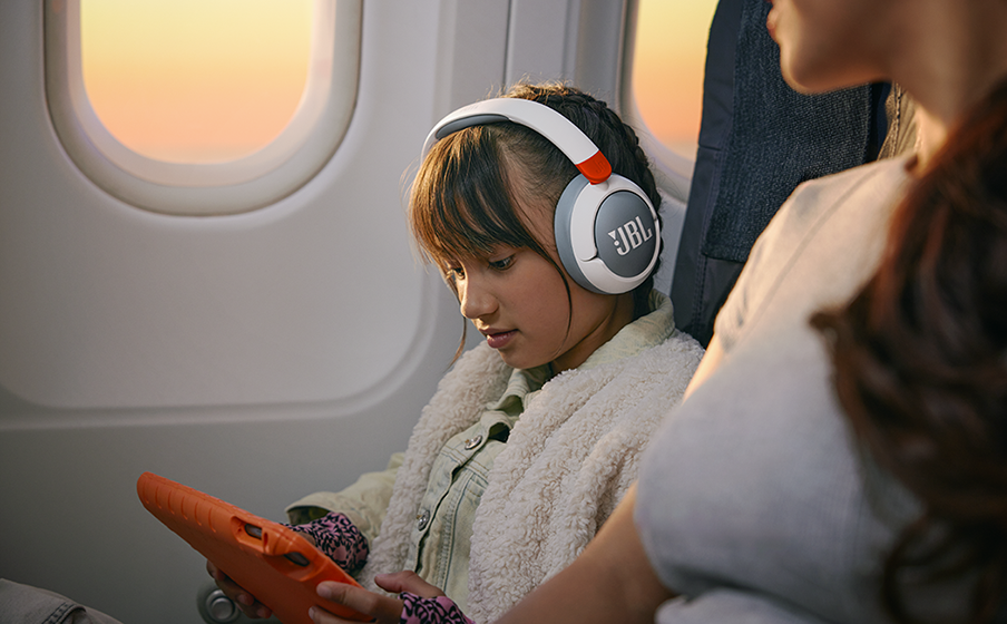 JBL Junior 470NC | Wireless over-ear noise cancelling kids headphones