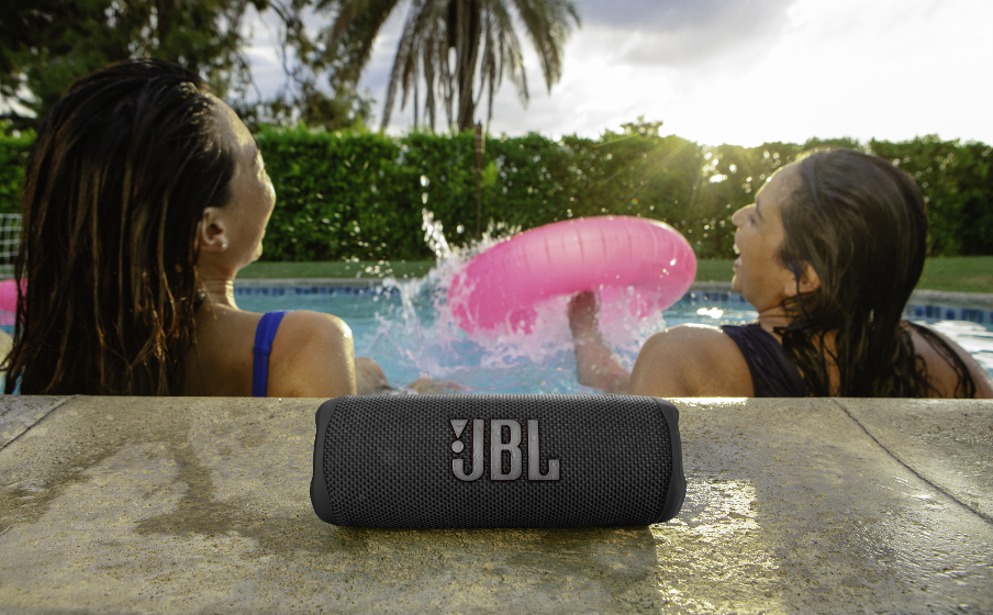 JBL Flip 6 Waterproof Portable Bluetooth Speaker