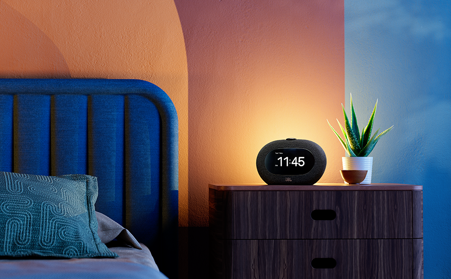 JBL Horizon 3 with FM | Bluetooth® clock radio speaker with FM